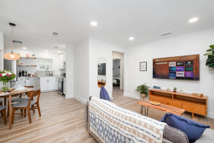 Walk To Uf, Gator Stadium, Near Shands & Downtown7 - Gainesville, FL
