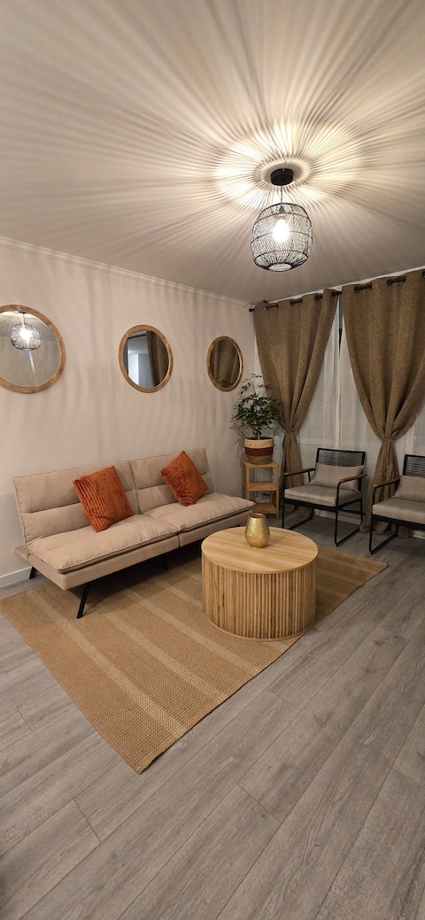 Top Airbnb: Beachfront Vacation /Apt2D2B Terrace and Est in Arica