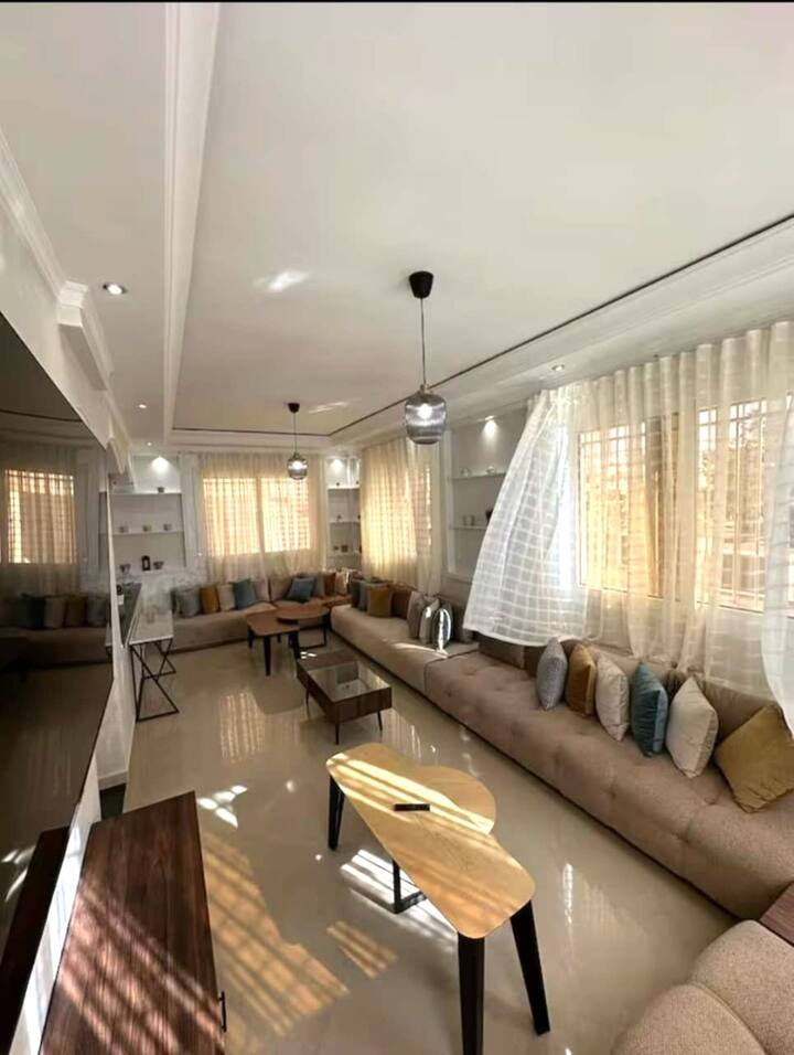 غرفة المعيشة 1