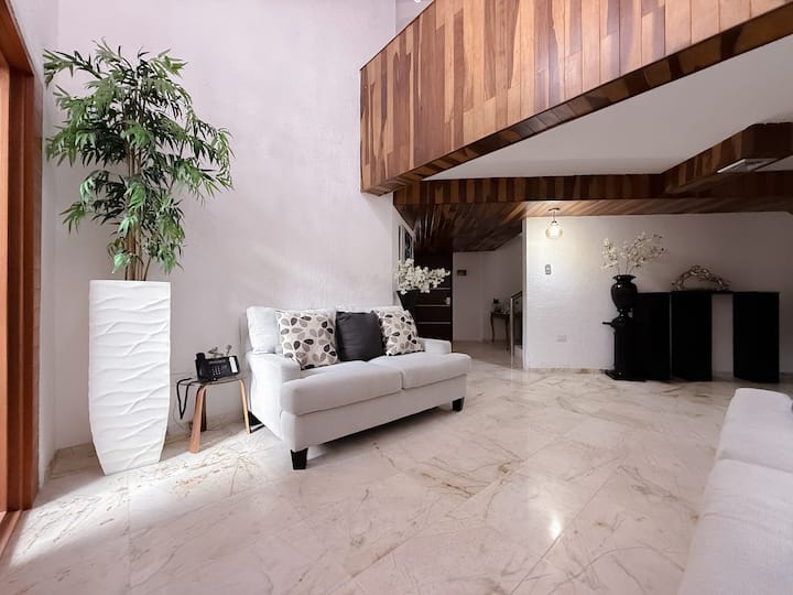 Black Diamond Suite - Cancún