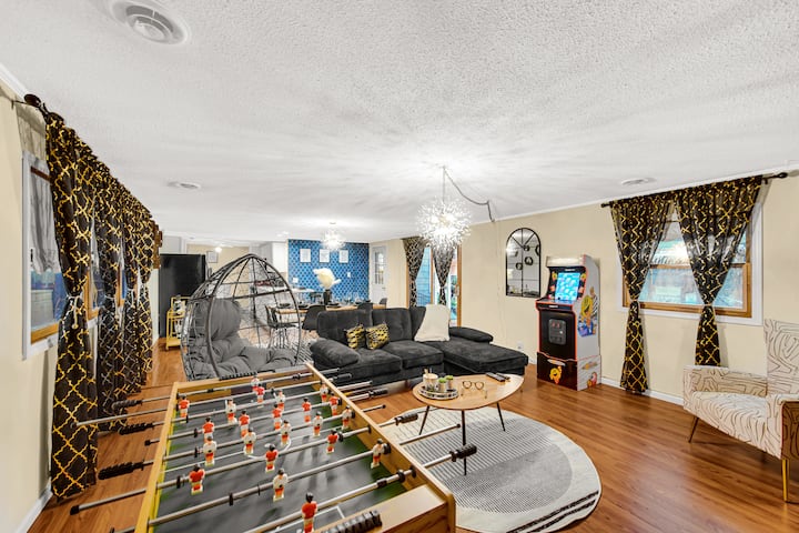 Amazing! 4bd 5m To Lake, Big Pool W, Heater Enjoy! - New Buffalo, MI
