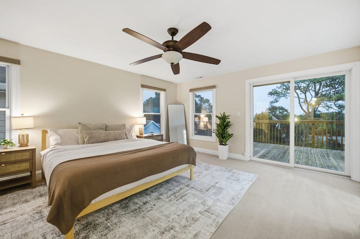 Coastal Calm In Ocean View | Luminest Homes - Virginia Beach, VA