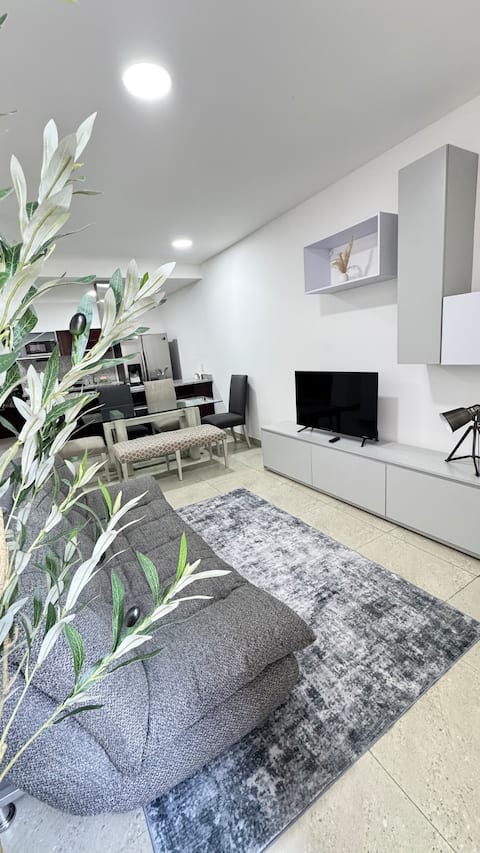 Top Airbnb: Apartment in Polarea in Granada