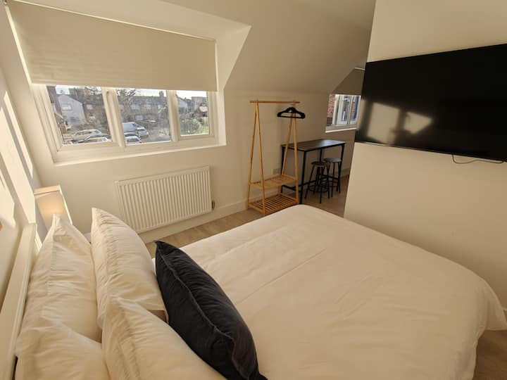 Cosy Studio In East Acton - Harrow