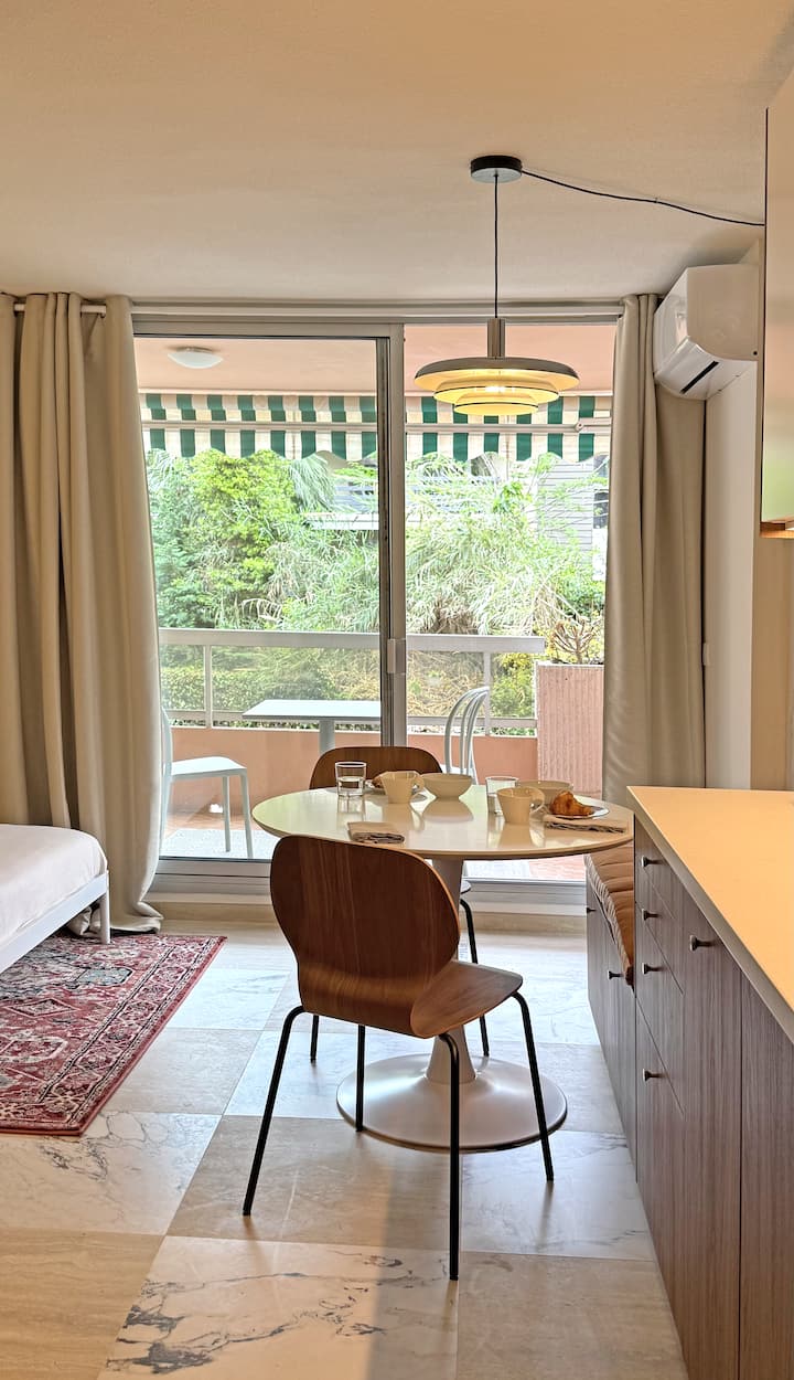 Studio Cosy + Piscine – Plages à 2 Min - Roquebrune-Cap-Martin