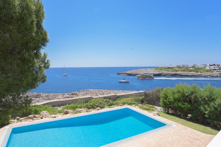 Marcial, Seafront Six Bedrooms - Cala d’Or