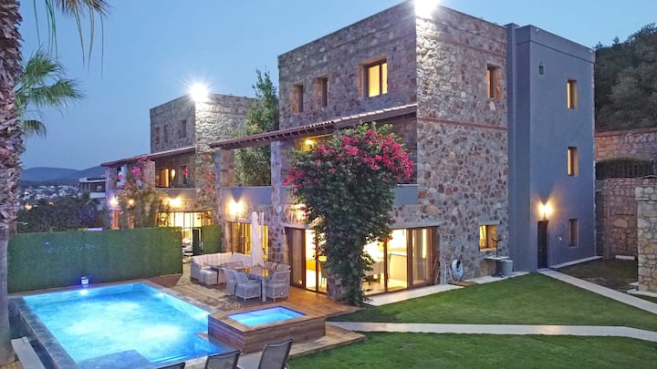 Bodrum Torbada ÖZel Havuz ,Deniz Manzaralı Villa - Bodrum