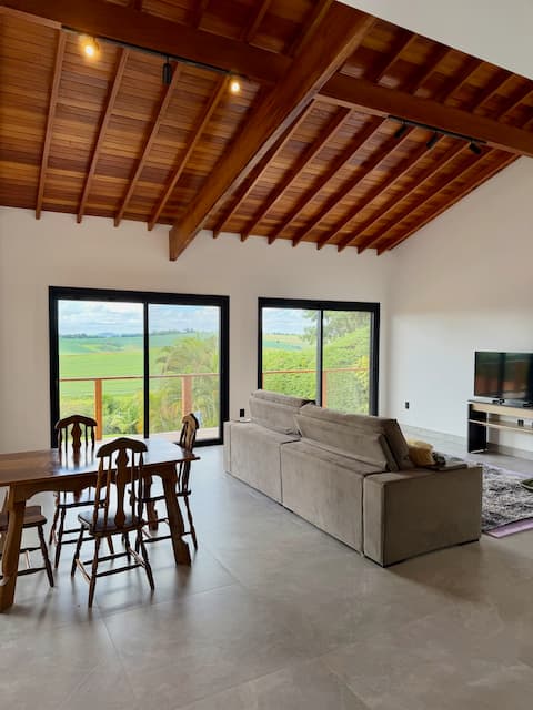 Successful Airbnb property: Farmhouse with Pool, Gourmet and Countryside View in Itatiba