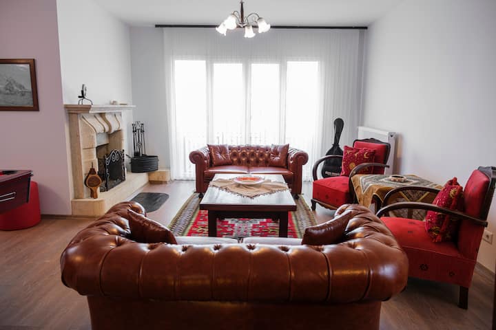 Isıtmalı Havuzlu Müstakil Villa Süha Fazlı Sapanca - Adapazarı