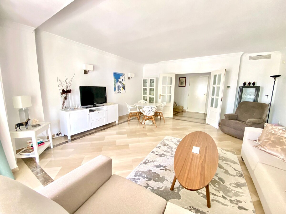 Hacienda Playa SEA VIEWS*Beach *Pool *Paddle - EaW 5