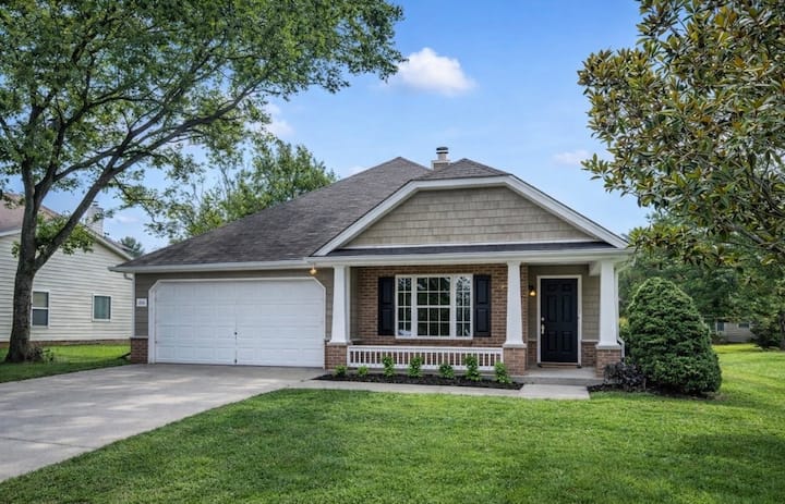 Home In Murfreesboro Your Home Away From Home - Murfreesboro, TN
