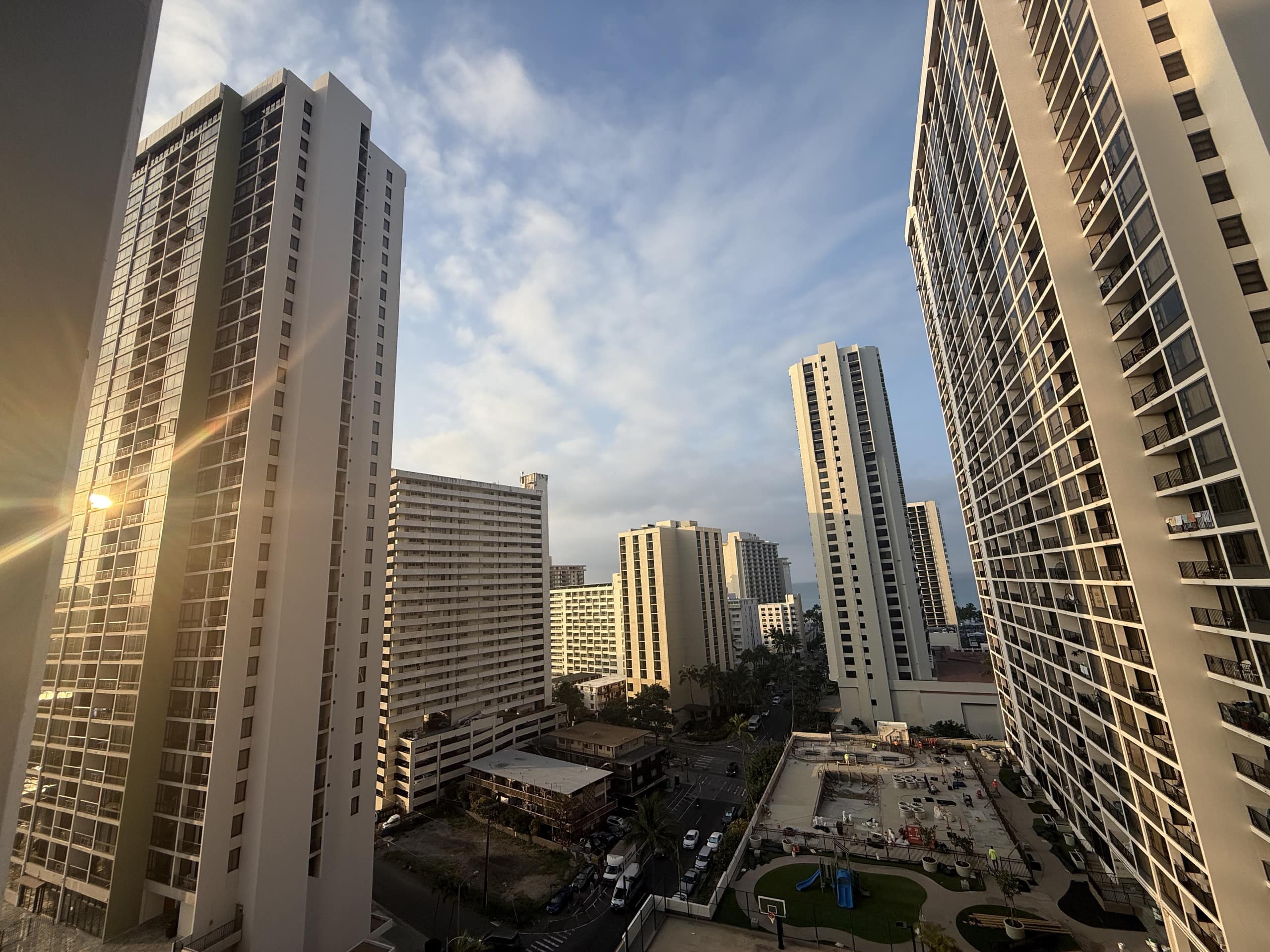 The Sky Lanai - Tropical Metropolis - Image 18