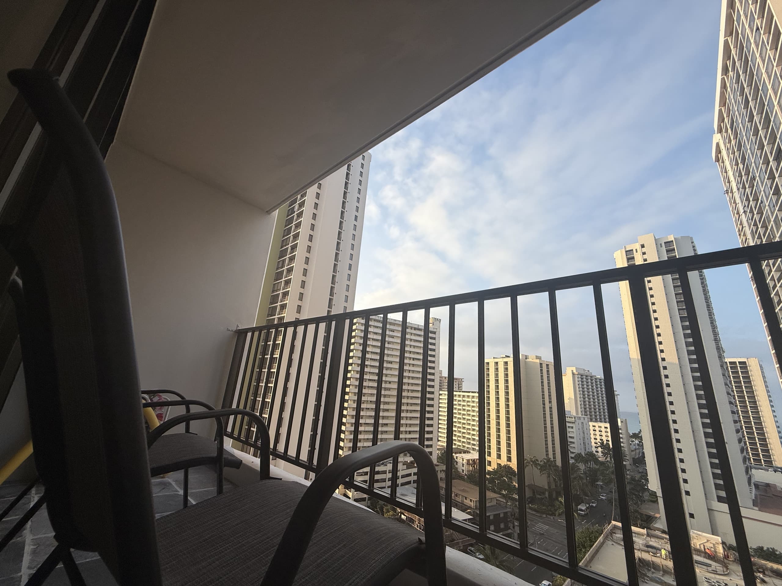 The Sky Lanai - Tropical Metropolis - Image 19