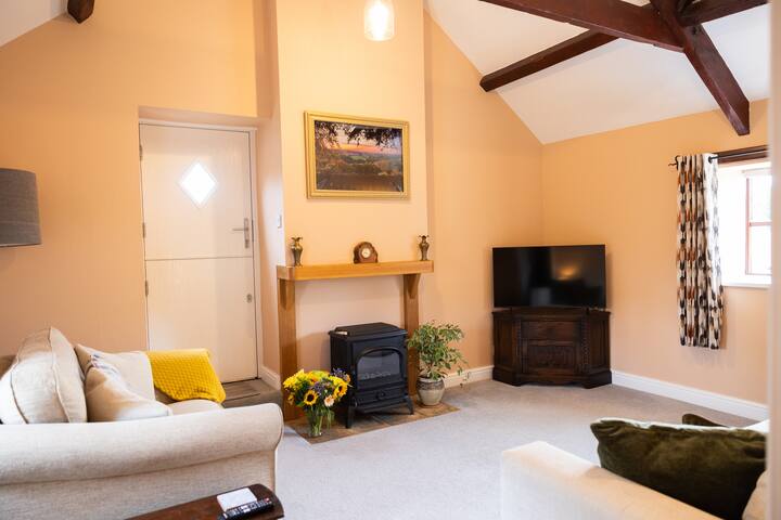 Beautiful Barn Conversion In Teesdale - Raby Castle