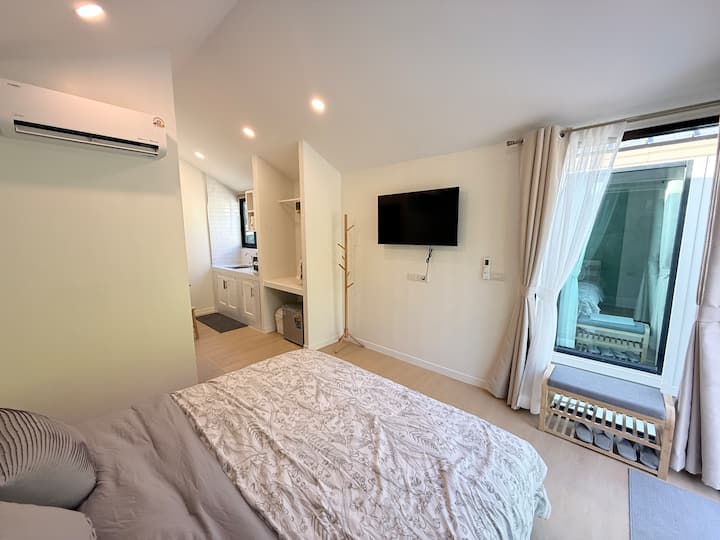 Pantita House, New Build, 7 Mins Ride To Beach - تايلاند