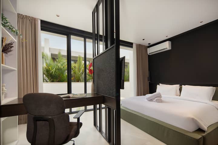 Workspace evidence from New 1BR Private Pool Villa in Echo Beach Canggu