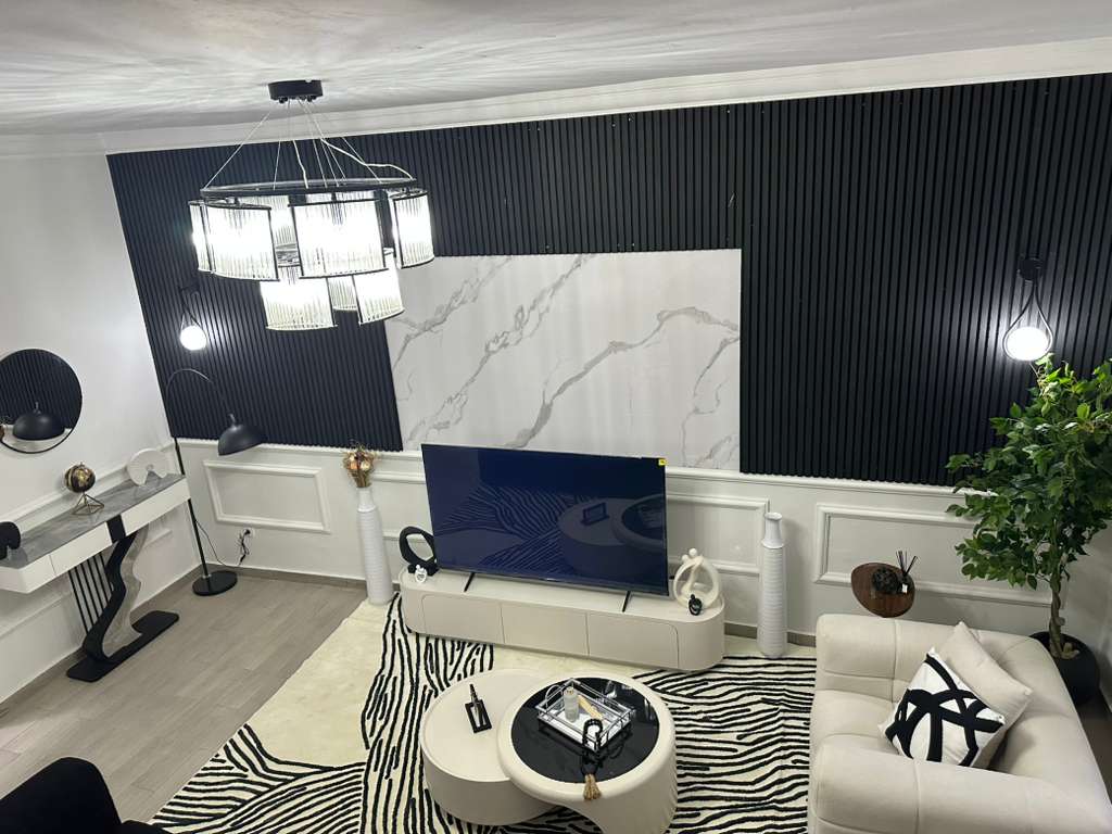 Living room image 9
