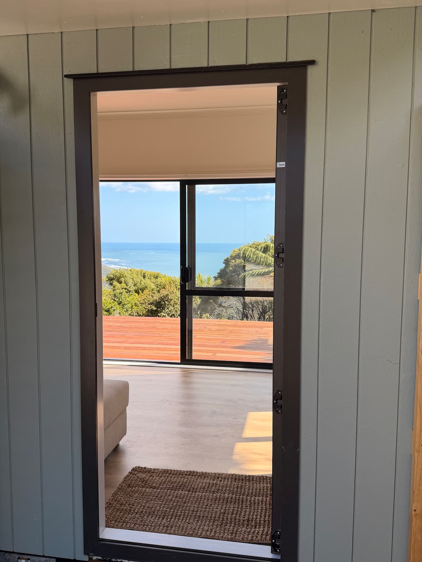 Piha - Entire Guest House 2
