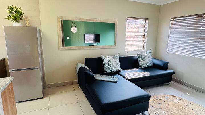 Tshepang Modern Suites - 1 Bedroom Apartment - Secunda