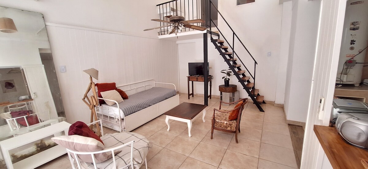 Departamento de 1 dormitorio en Coghlan