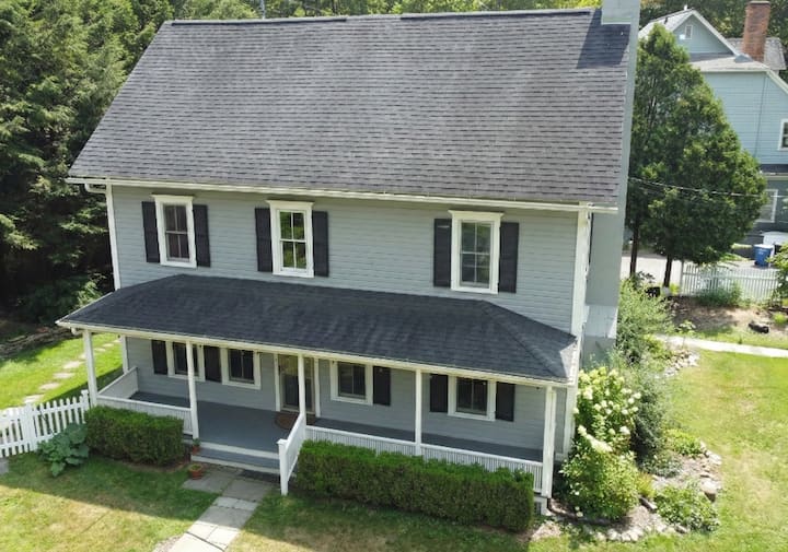 Creekside Charm In The Heart Of Cornell - Ithaca, NY