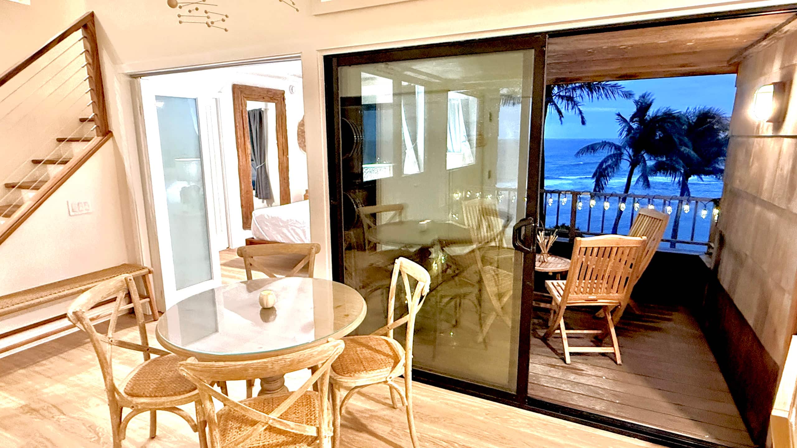 Oceanfront Blufftop Retreat · Panoramic Reef Views - Image 22