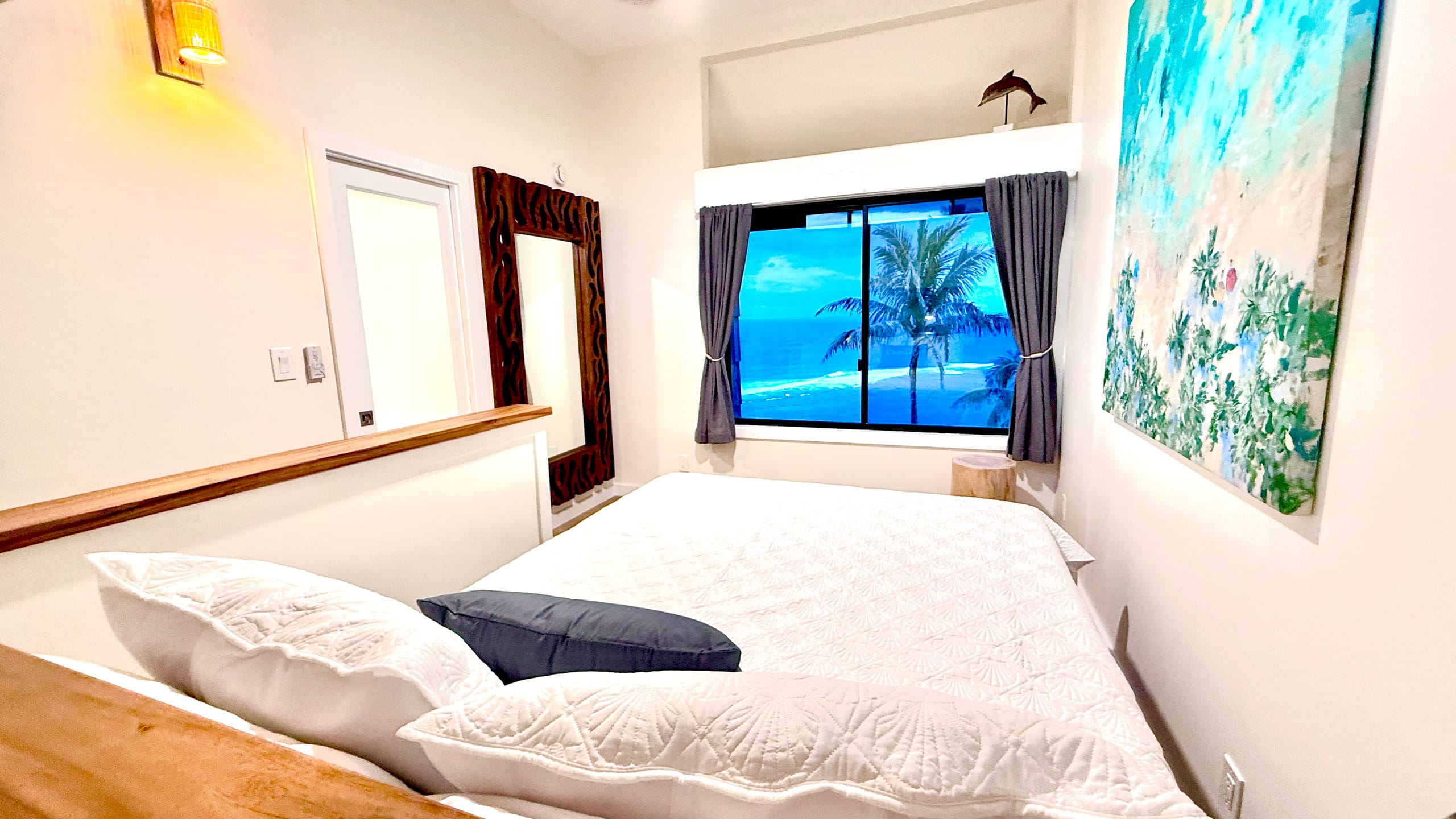 Oceanfront Blufftop Retreat · Panoramic Reef Views - Image 32