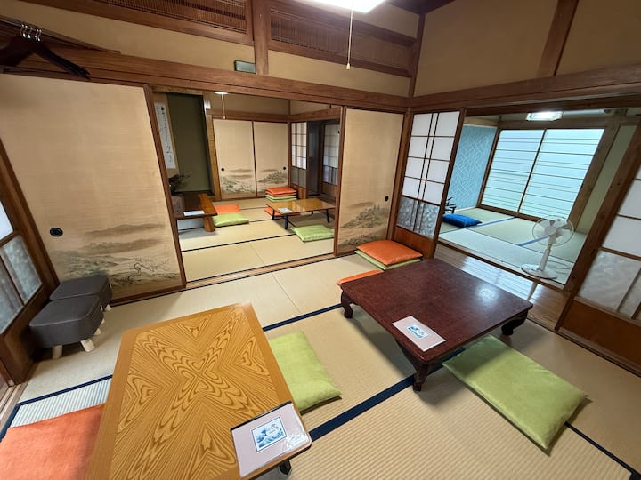 E73荘 本があるお部屋 - 静岡県