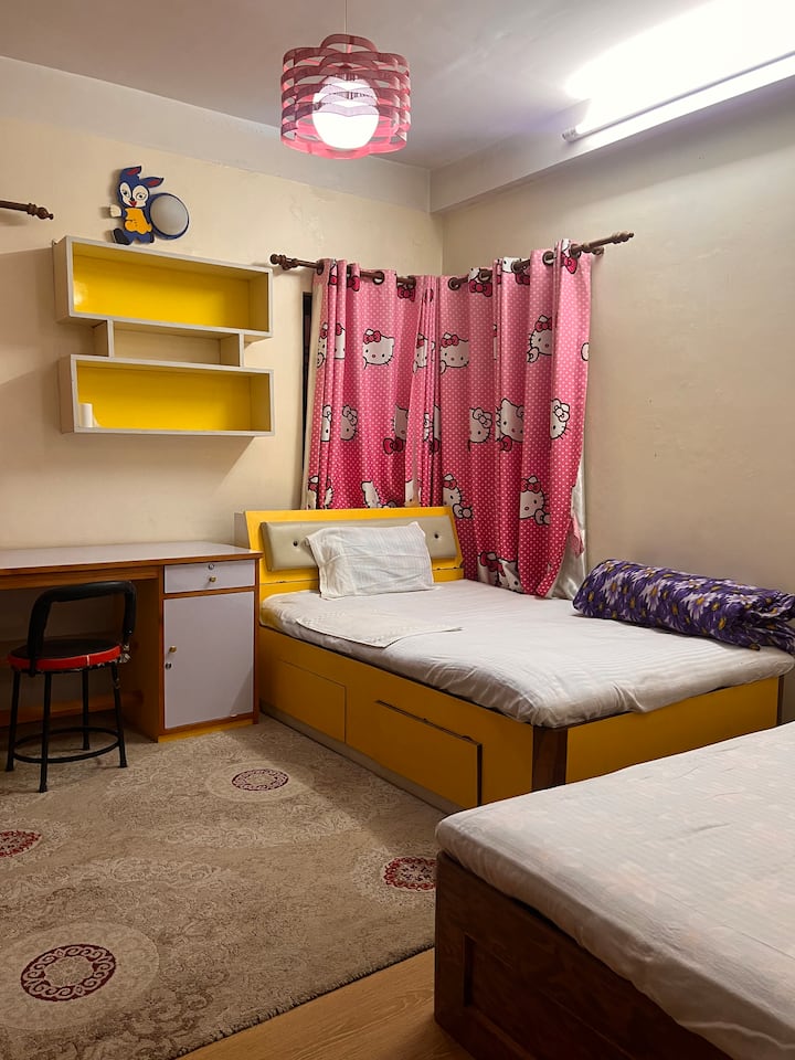 غرفة النوم 2