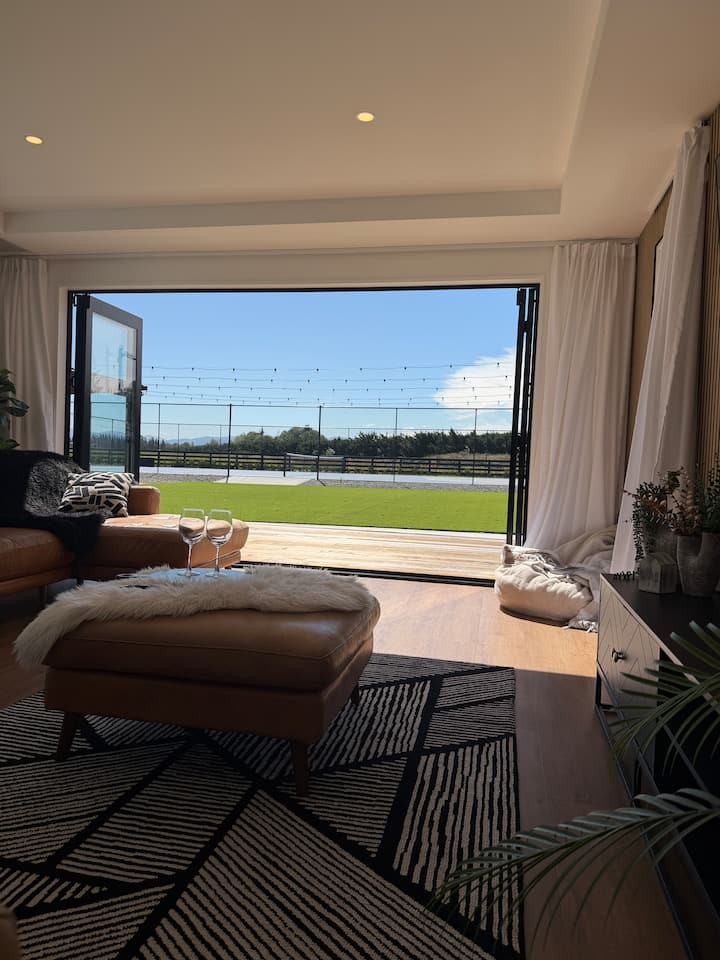 Darfield Retreat - Darfield