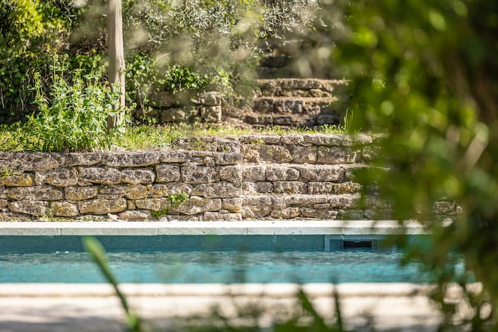Mas Provençal Authentique, Piscine, Calme & Nature - Lourmarin