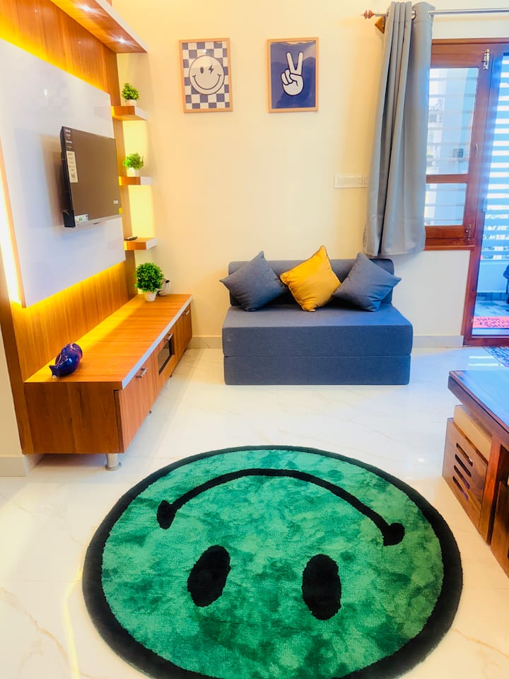 Self Check In 2 Bhk Family Friendly Near Town Appt - Chikmagalur