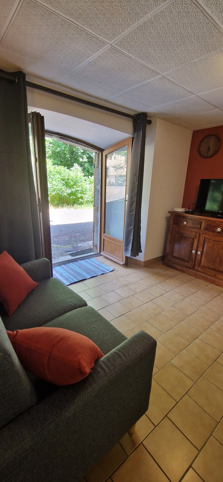 Appartement 2 Personnes
Vallée De Chaudefour - Chambon-sur-Lac