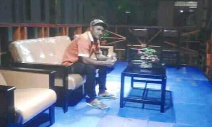 Rumah Kos Kosan Dengan Adanya Jaringan Wiri - Biak