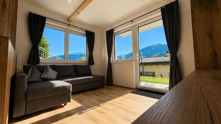 Zillertal Living – Moderne Fewo Mit Terrasse - Fügen