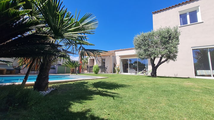 Villa Avec Piscine, Calme Et Confort Absolu - Le Pradet