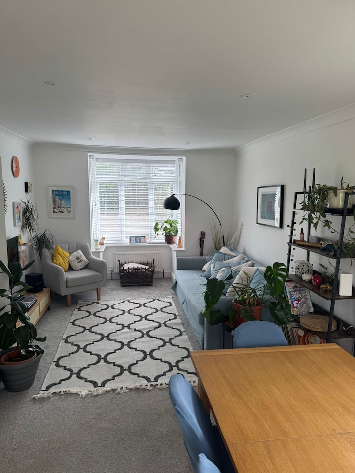 Detached Home Ideal For Families. 10 Mins Brighton - Brighton and Hove