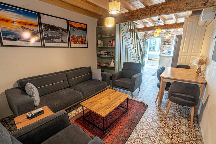 Ayvalık Merkez | Tarihi Rum Evi & Sakin Avlu - Ayvalık