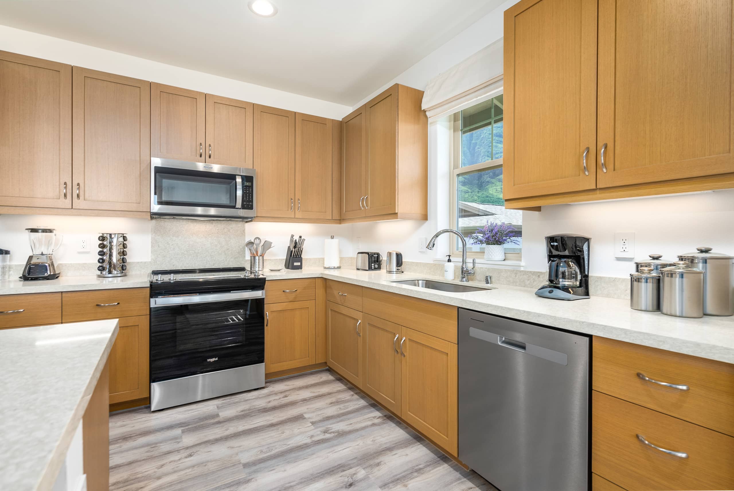 Home in Waianae · ★5.0 · 3 bedrooms · 7 beds · 2 private baths - Image 17