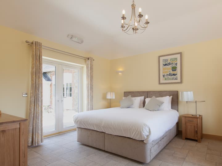 Mincombe Barn Bed & Breakfast - Honiton