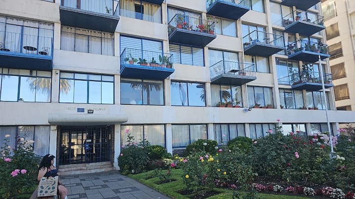 Un Ambiente Recién Remodelado A Pasos Casino Viña - Viña del Mar