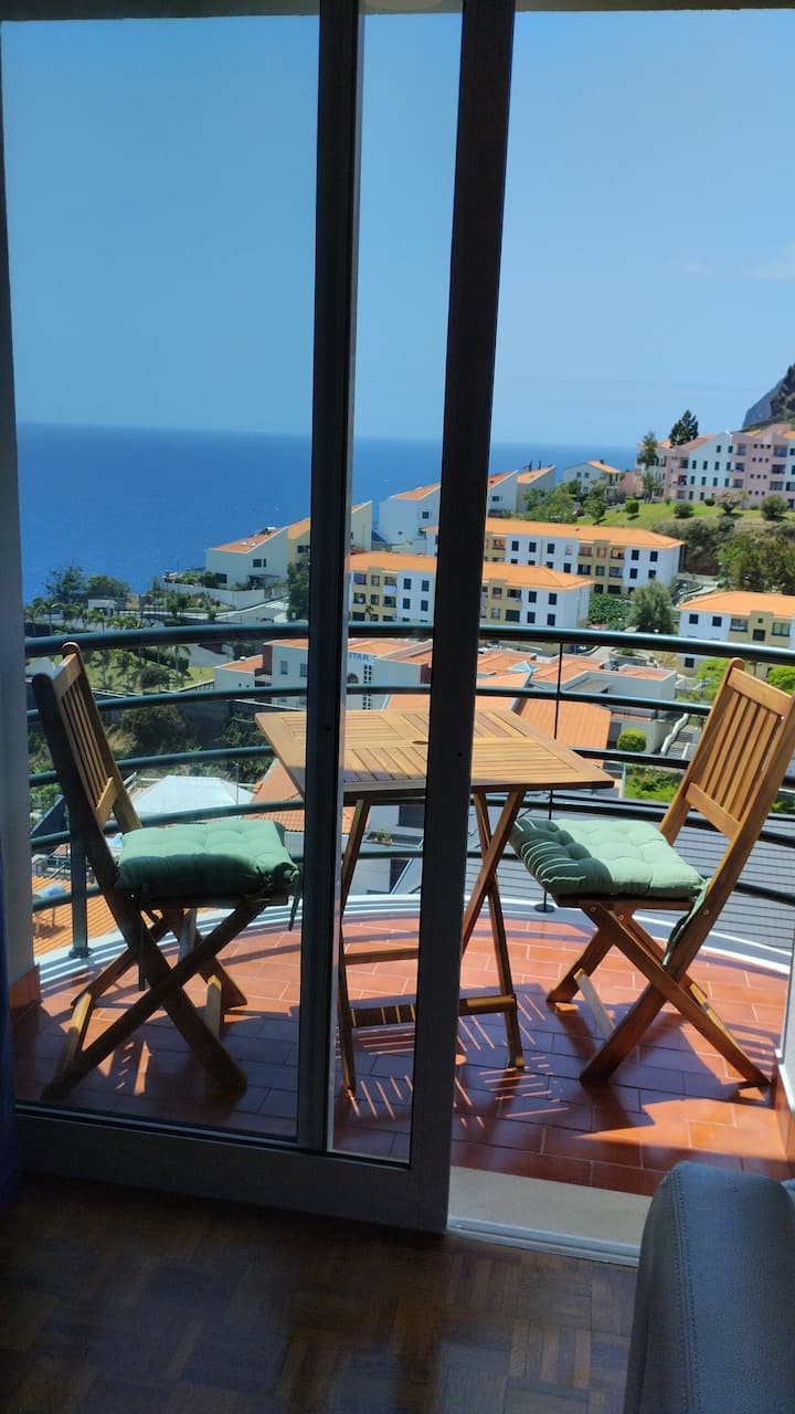 Appartement Vue Sur La Mer Avec Balcon Et Parking - Ribeira Brava