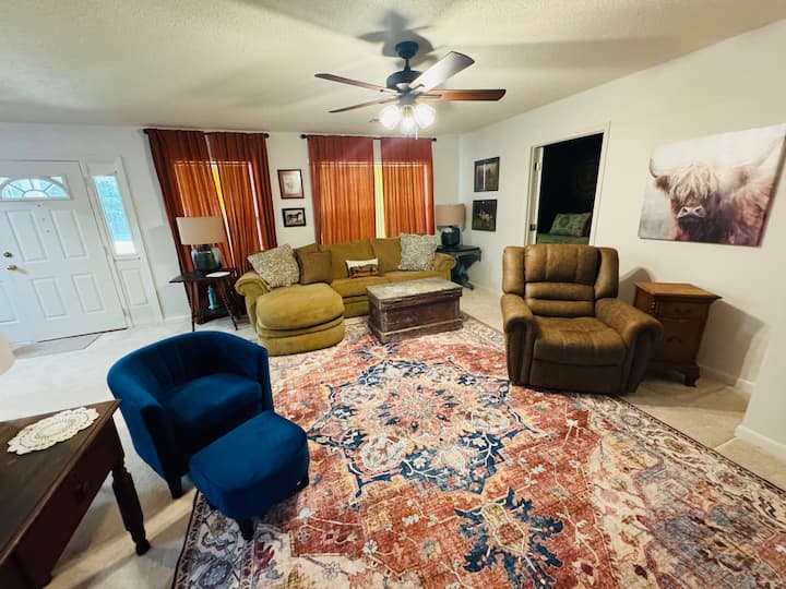 Honey's Cottage - Camden, AR