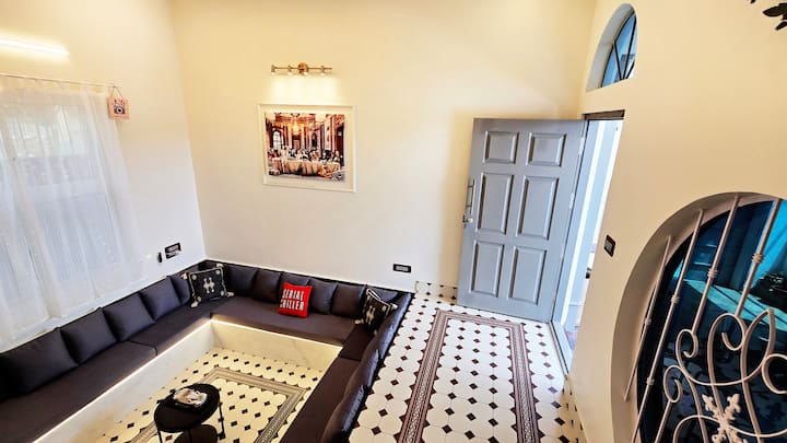 Ibiza Cottage W Pool & Celebration Sun Deck Bbq - Bangalore