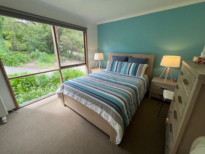 საძინებელი 1