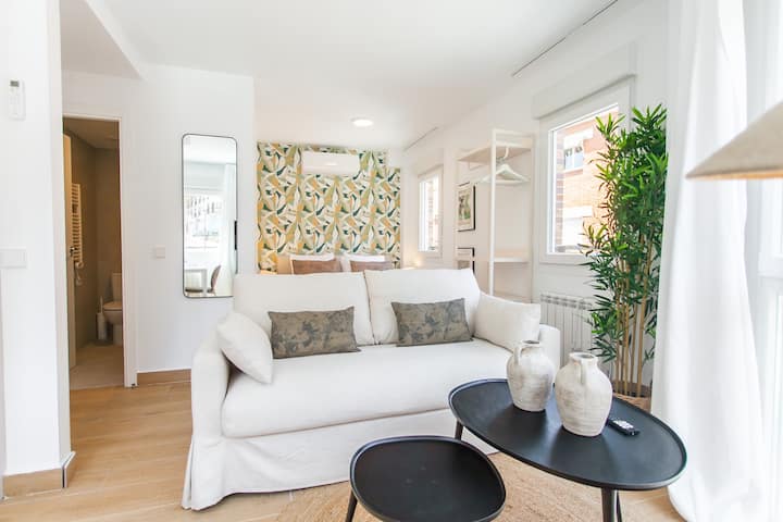 Beautiful And Bright Apartment + Private Parking - Pozuelo de Alarcón