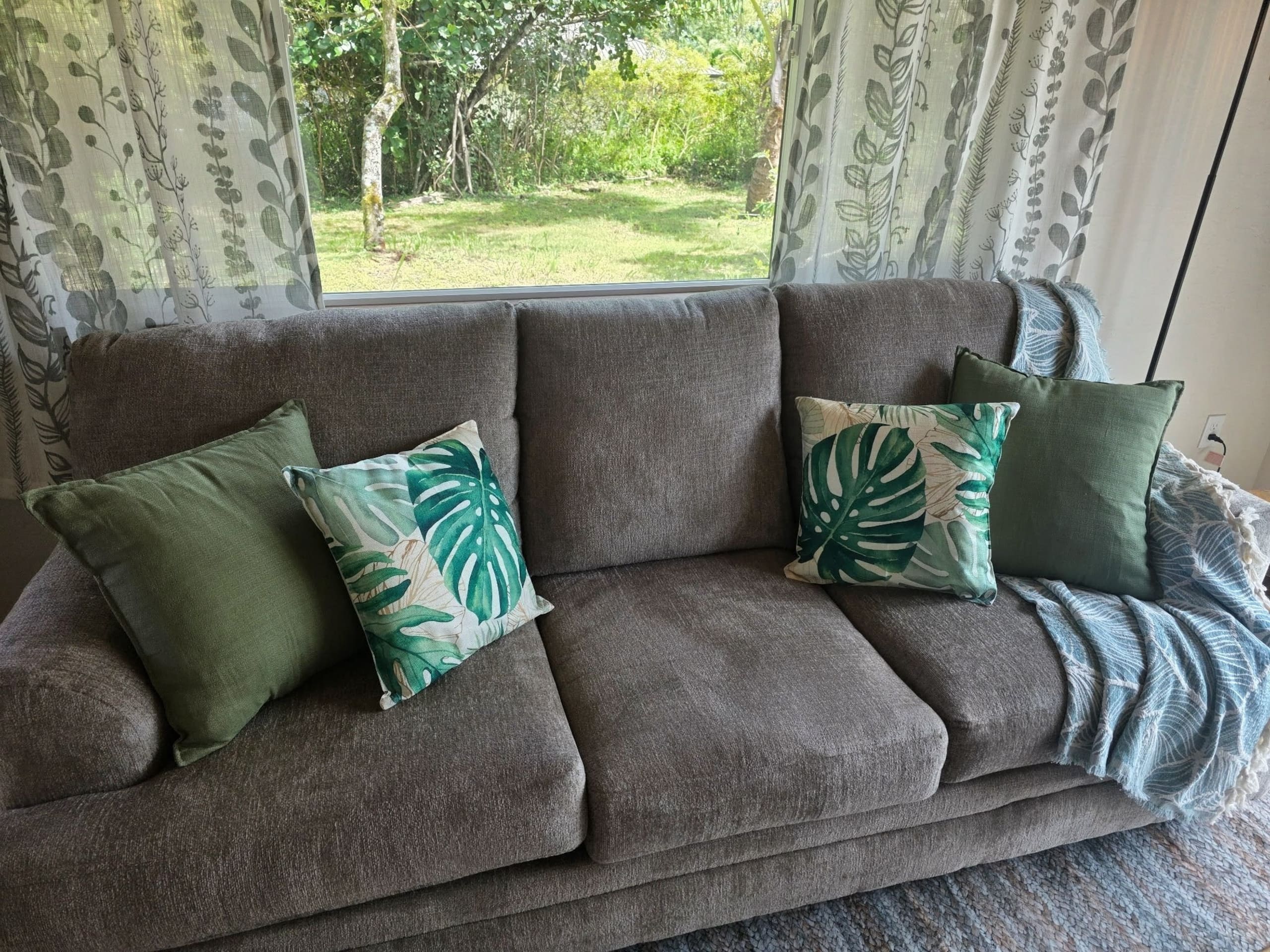 Home in Keaau · ★4.75 · 1 bedroom · 2 beds · 1 private bath - Image 4