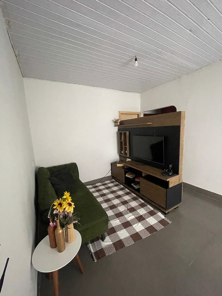Boa Localização! Ambiente Familiar. - Tangará da Serra