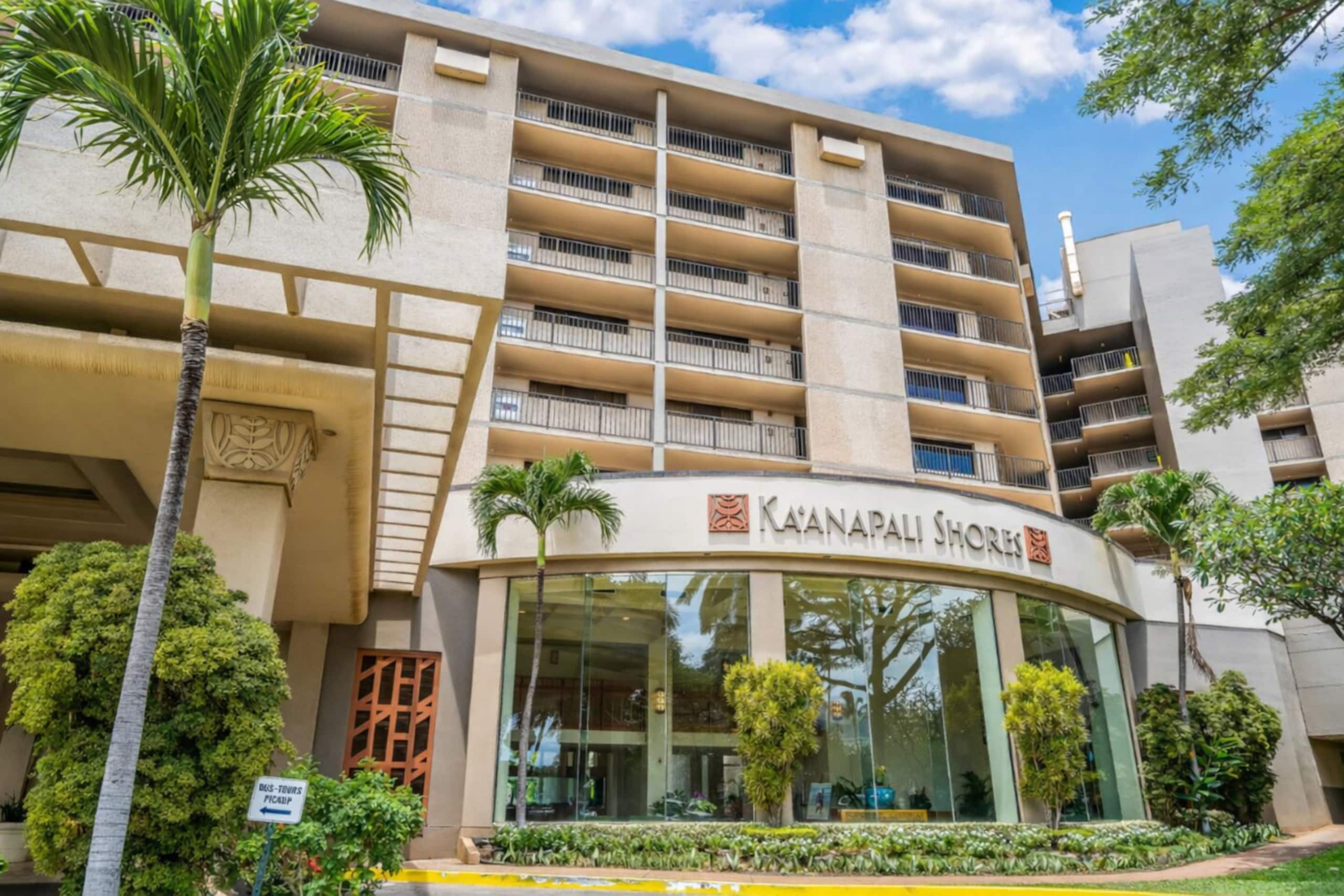 Condo in Lahaina · ★5.0 · 2 bedrooms · 4 beds · 2 baths - Image 25