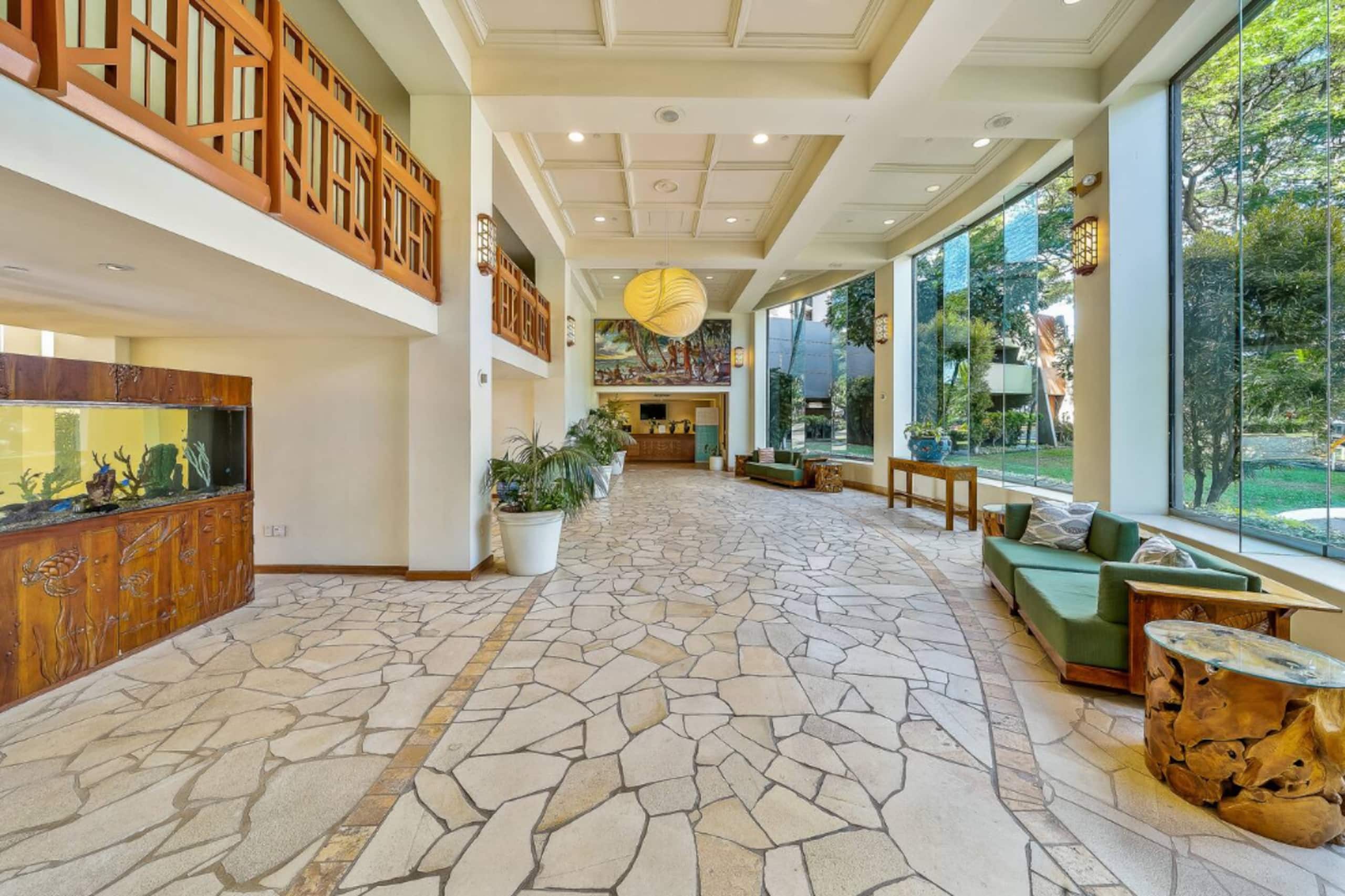 Condo in Lahaina · ★5.0 · 2 bedrooms · 4 beds · 2 baths - Image 48